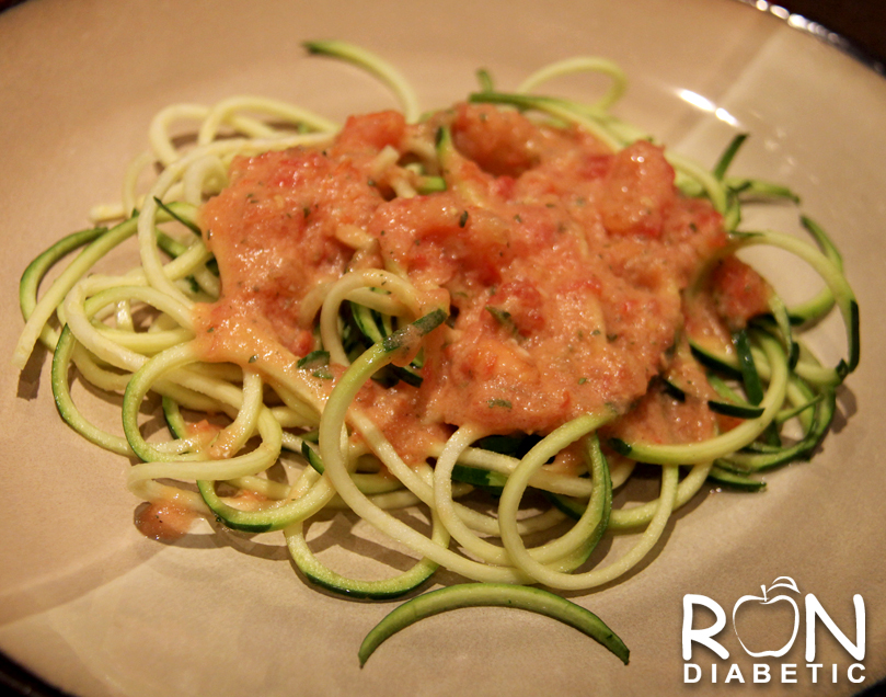 Сыроедческий томатный соус