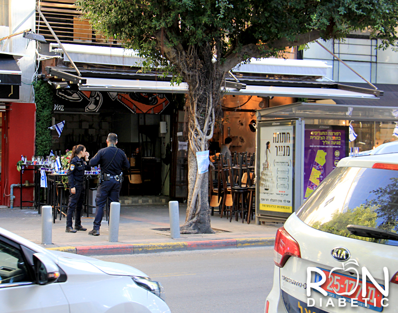 Кафе, где 1-го января 2016 года произошел теракт. Тель-Авив