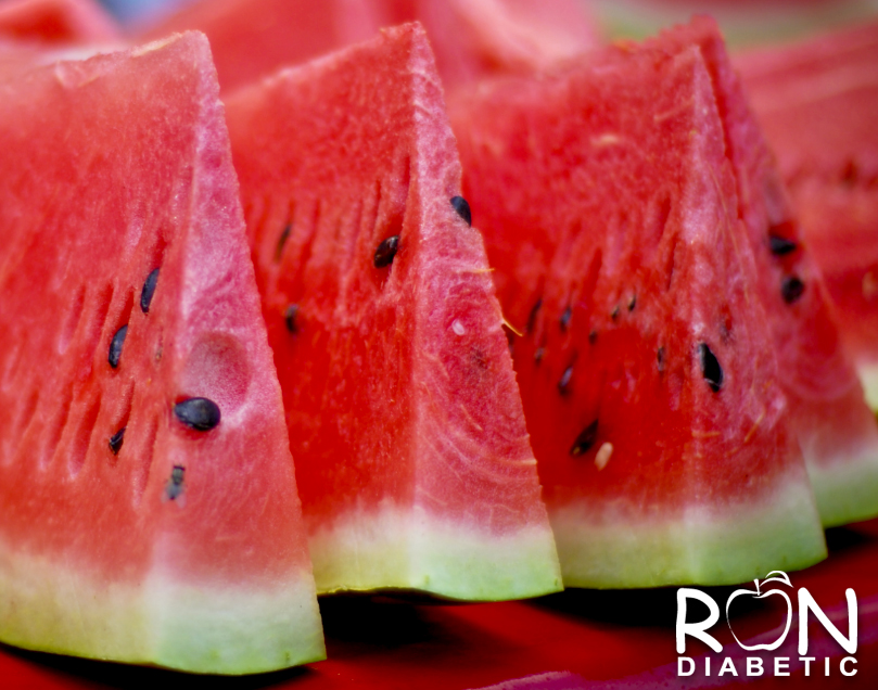 Как разрезать арбуз: легкий и быстрый способ