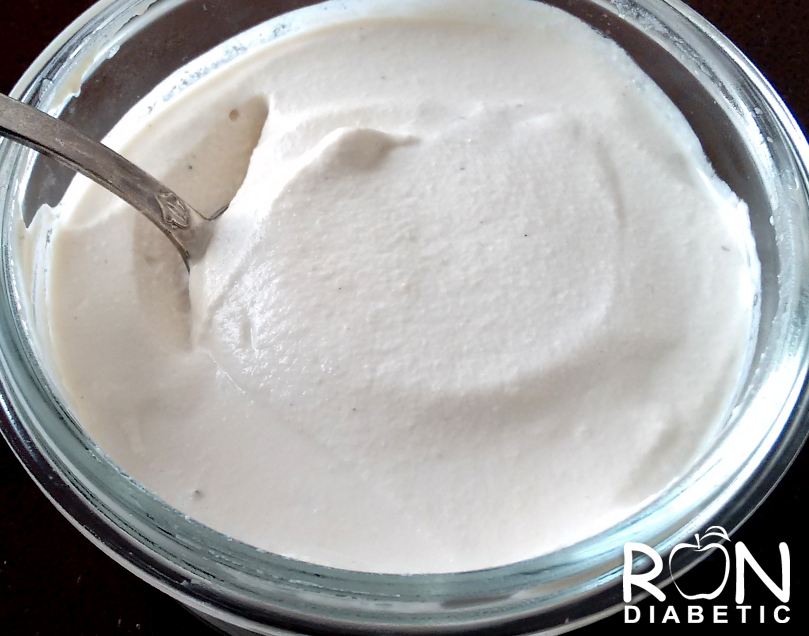 Рецепт сыроедческой "сметаны" из орехов кешью