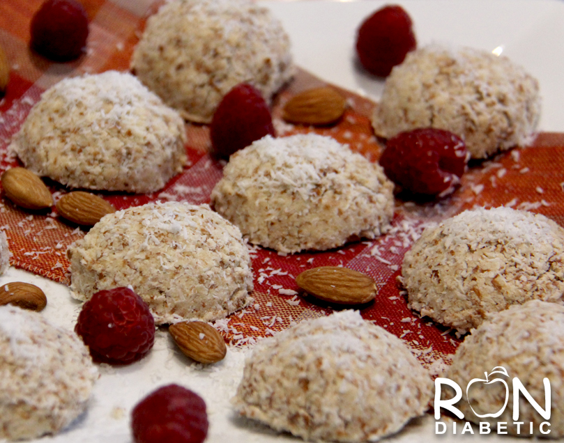 Вкуснейшее сыроедческое печенье из миндального жмыха